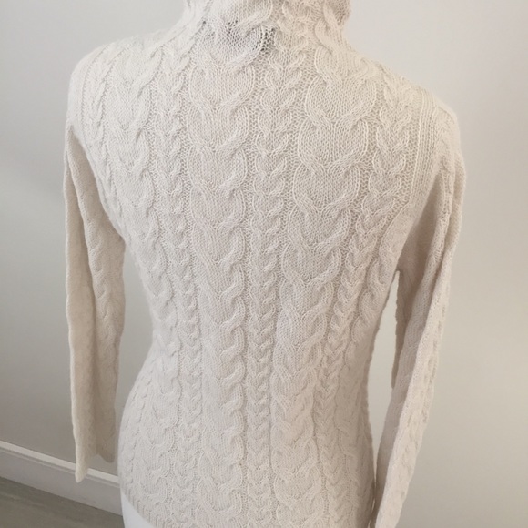 Peru Unlimited 100% Baby Alpaca Wool Cable Knit - Picture 6 of 8